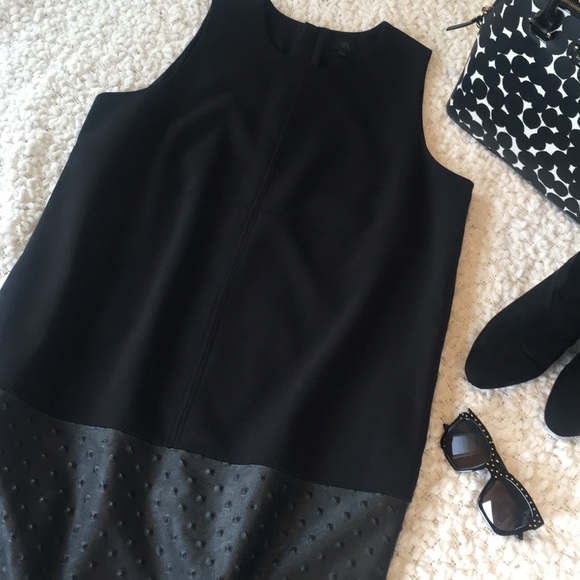 Banana Republic Dresses & Skirts - Banana Republic Dress  Dotted Faux Leather Bottom